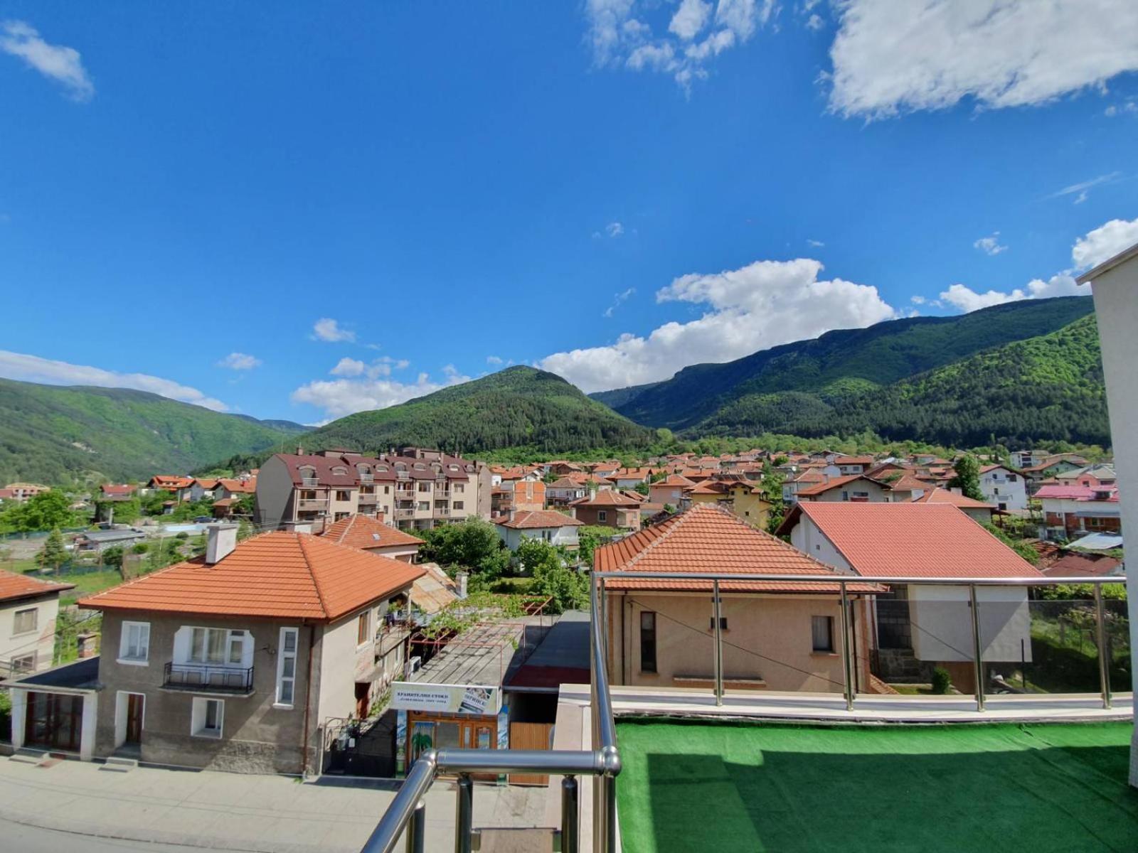 Enis Hotel С Минерален Басейн Sapareva Banya Exterior photo